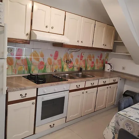 Eva דירה מאקרסקה