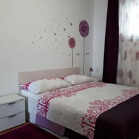 Apartament Eva
