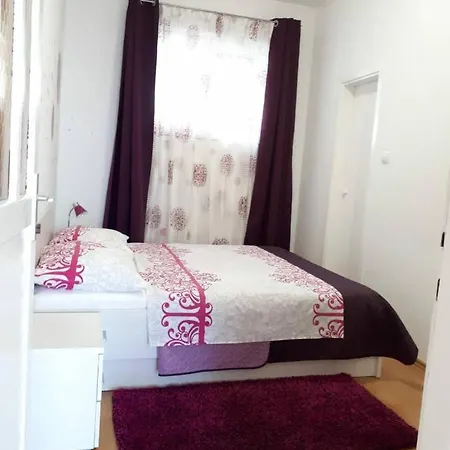 Eva Apartament *